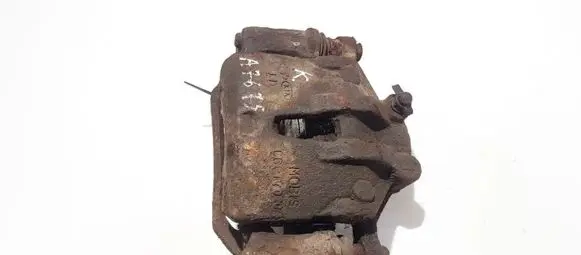 Hyundai i30 Front brake caliper