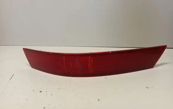 Mercedes-Benz ML W164 Rear tail light reflector A1648200374