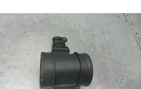 Opel Corsa D Mass air flow meter 8ET00914913