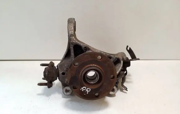 Volkswagen Golf VII Front wheel hub 5Q0407258A