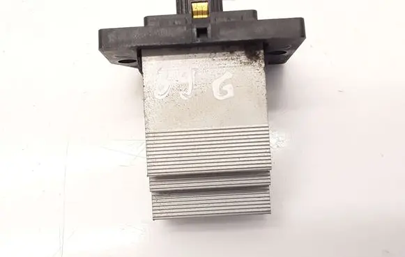 Hyundai ix 55 Heater blower motor/fan resistor DJ2AP