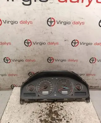 Volvo XC90 Speedometer (instrument cluster) 30682276 69594330T 8602890