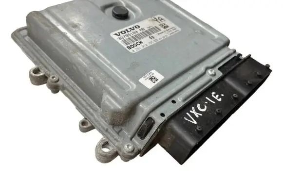 Volvo XC70 Engine control unit/module 30785100 1039S18372 0281012765