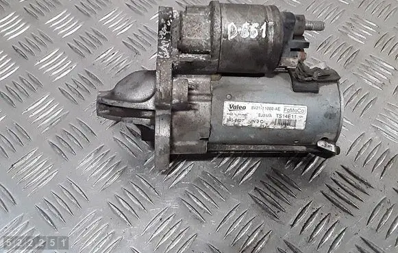 Ford Fiesta Starter motor 8V2111000AE
