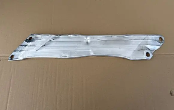 BMW 5 G60 G61 Lower shock absorber bracket 5A26AF6