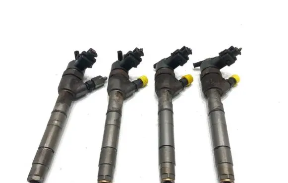 Honda CR-V Fuel injectors set 16450R06E01