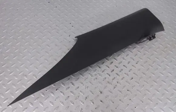 Ford Mustang VI (C) pillar trim FR3B6331010AFW