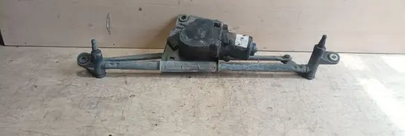 Front wiper linkage and motor