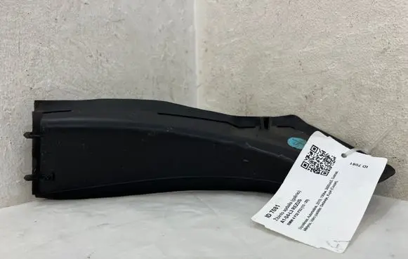 BMW 4 F32 F33 Rear light trim 7474488