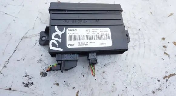 Peugeot Partner Parking PDC control unit/module 9663821680