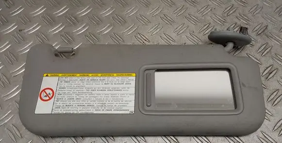 Toyota Yaris Sun visor