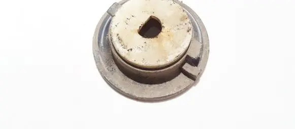 Citroen C4 I Front coil spring rubber mount 9633462080