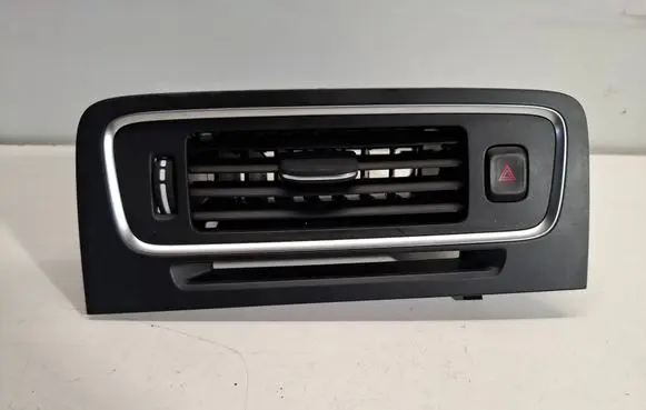 Dashboard side air vent grill/cover trim