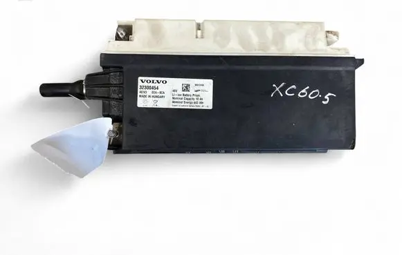 Volvo XC60 Hybrid / electric car battery 32300454