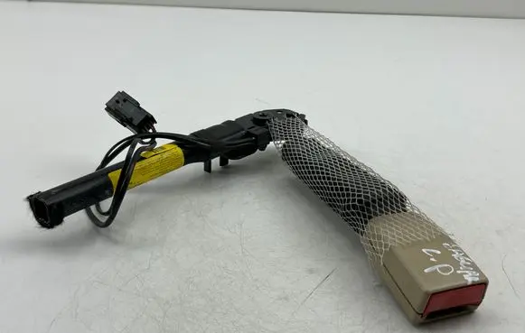 Jaguar XF X250 Front seatbelt buckle BAMPT11177 34052594B 000104361602