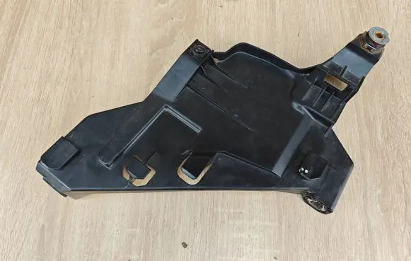 Audi Q5 SQ5 8R Headlight/headlamp mounting bracket 8R0941453A