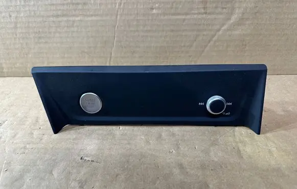Audi Q3 F3 Sound control switch 83B919600C