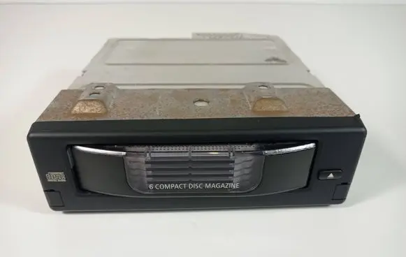 BMW 5 E60 E61 CD/DVD changer 9131850 020469 AL602190433062
