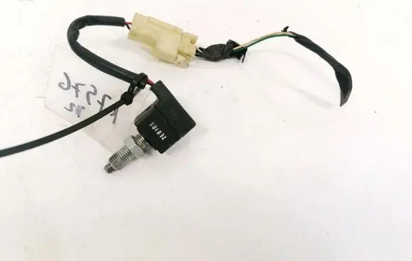 Hyundai Santa Fe Brake pedal sensor switch 2E010S