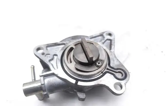 Suzuki Vitara (LY) Vacuum pump 