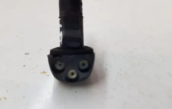 KIA Sportage Windshield washer spray nozzle 