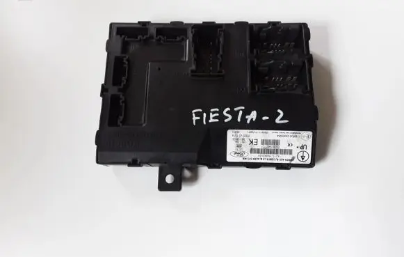 Ford Fiesta Comfort/convenience module AV1T15K600EK