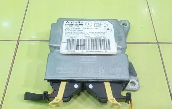Citroen Berlingo Airbag control unit/module 611019900