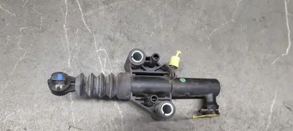 Renault Trafic III (X82) Clutch slave cylinder 306105360r
