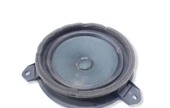 Toyota Auris E180 Rear door speaker 861600D370