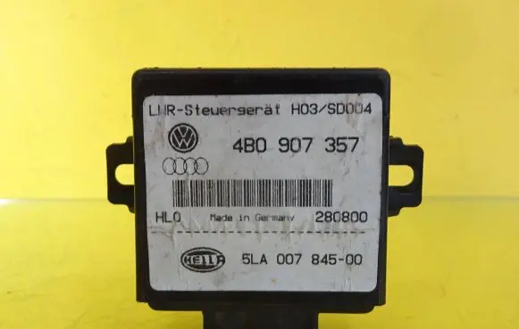 Audi A6 S6 C5 4B Light module LCM 4B0907357