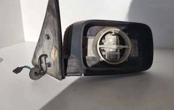 BMW X3 E83 Front door electric wing mirror 0117351