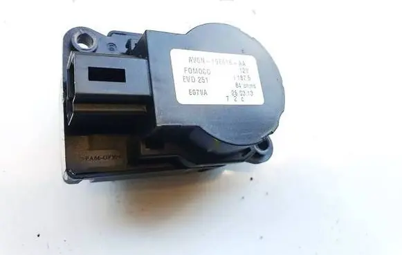 Ford C-MAX II Air flap motor/actuator AV6N19E616AA