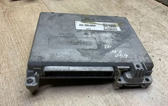 Volvo 440 Engine control unit/module S101702101b 46613802