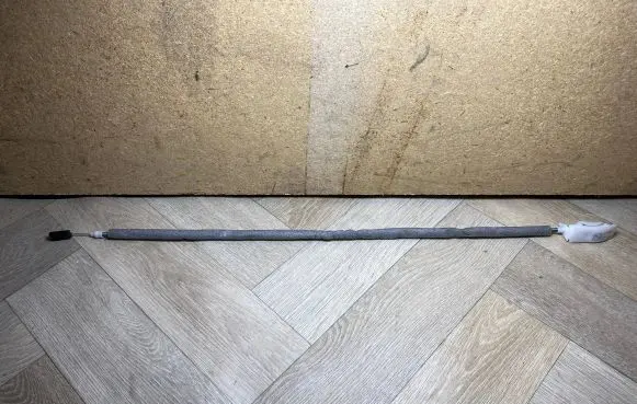 Front door cable line