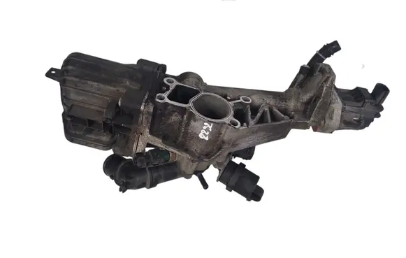 Opel Insignia A EGR valve 724809780