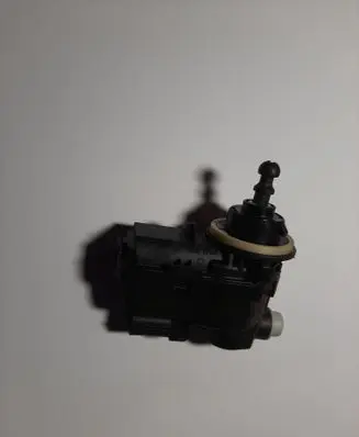 Toyota Yaris Headlight level adjustment motor 90013783