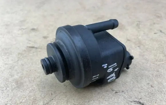 BMW 7 E65 E66 Fuel filter heater 7799968 13327799968 13328512369