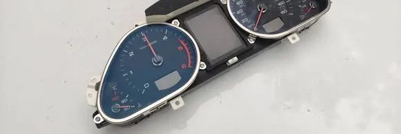 Audi Q7 4L Speedometer (instrument cluster) 4L0920983T