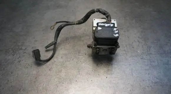 Nissan Almera ABS Pump 476002N310 11000040470 0130108056