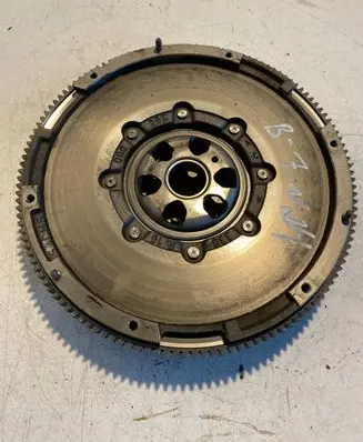 Volkswagen PASSAT B7 Flywheel