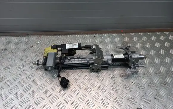 BMW X6 E71 Steering wheel axle 32306786603A 6786603
