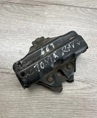 Toyota RAV 4 (XA10) Tailgate/trunk/boot lock/catch/latch