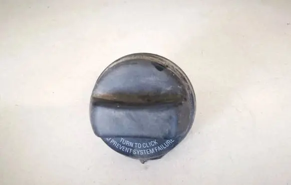 Volvo S70 V70 V70 XC Fuel tank filler cap 
