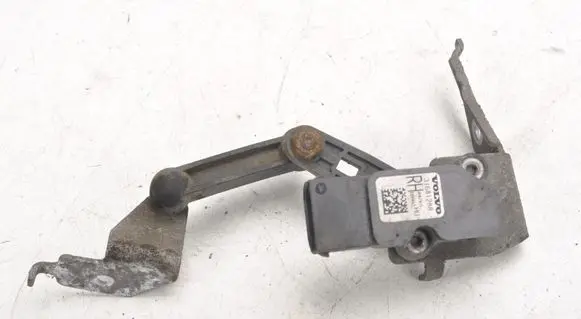 Volvo XC90 Headlight/headlamp level sensor 31681288