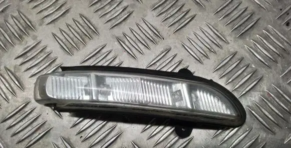 Mercedes-Benz S W221 Front indicator light 2198200061