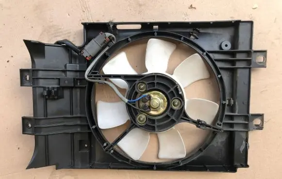 Nissan Micra Electric radiator cooling fan