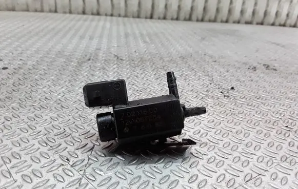 BMW 5 E60 E61 Turbo solenoid valve 70231800