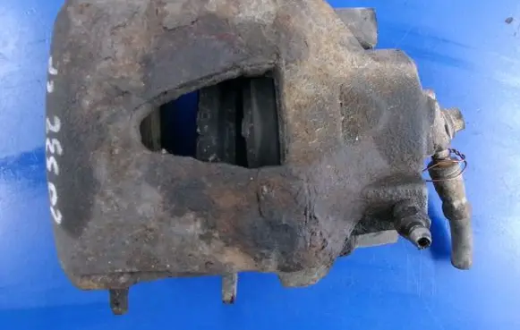 Seat Ibiza III (6L) Front brake caliper