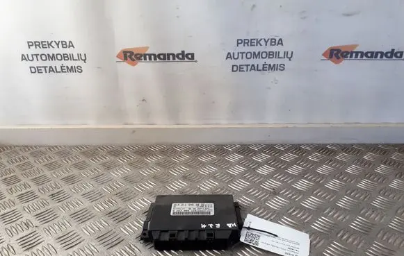 Mercedes-Benz E W211 Parking PDC control unit/module A2115453932