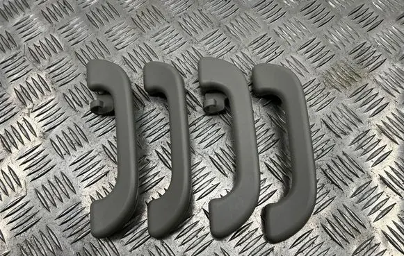 Subaru Outback A set of handles for the ceiling 